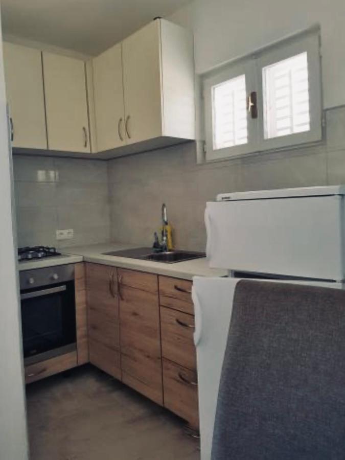 Apartmani Veronika Sukošan Exterior foto