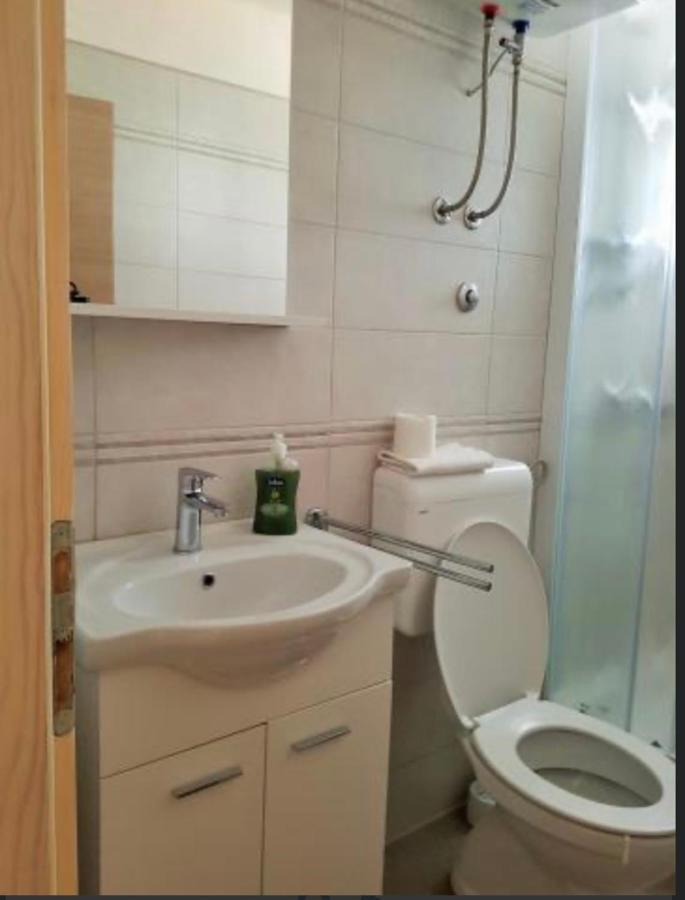Apartmani Veronika Sukošan Exterior foto